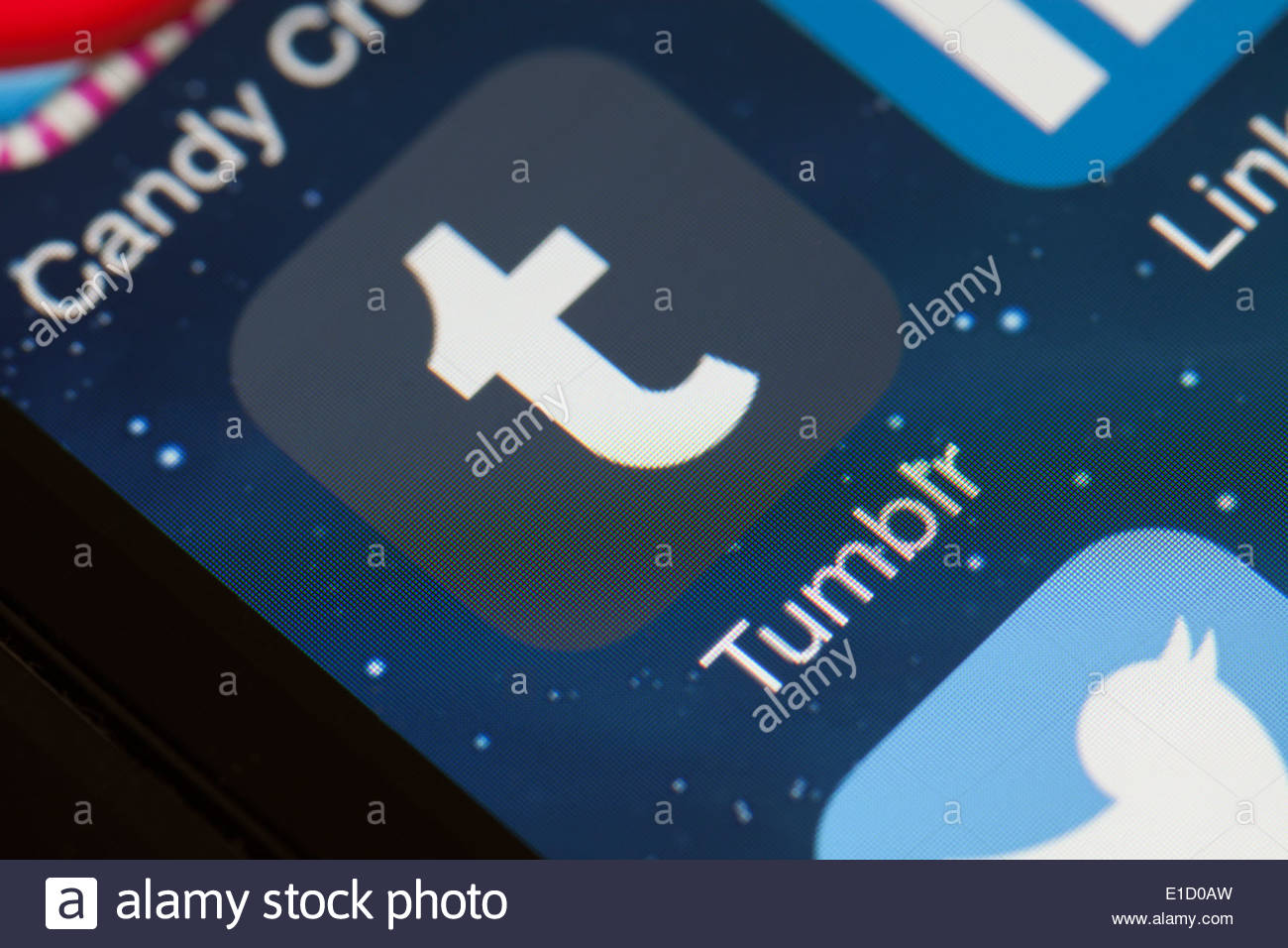 At a Glance: New App Icon for Tumblr  Beautiful Pixels