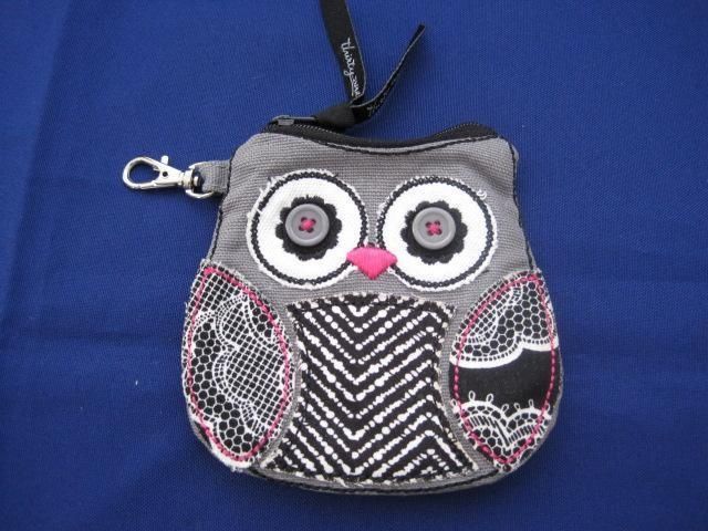 Owl,Fashion accessory,Coin purse,Pendant